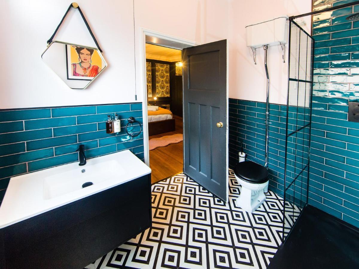 יורק Maison Parfaite Yo1 - Exquisite 400 Year Old, City Centre Townhouse מראה חיצוני תמונה