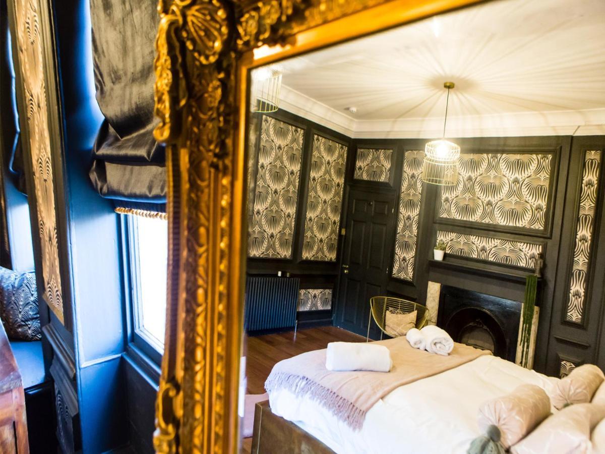 יורק Maison Parfaite Yo1 - Exquisite 400 Year Old, City Centre Townhouse מראה חיצוני תמונה